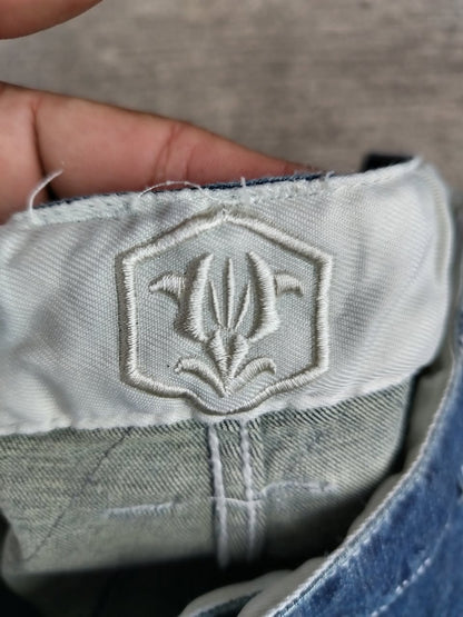 Karakuri Jeans™
